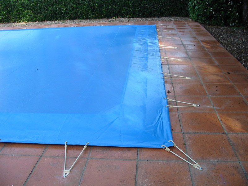 Bâche Hiver 780x500cm pour PISCINE TRADITIONNELLE PVC